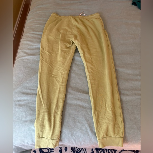 Mate the Label- Terry Classic Jogger in pistachio - Picture 4 of 5